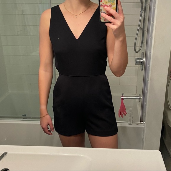 Wilfred Ecoulement Romper in black - Picture 5 of 6